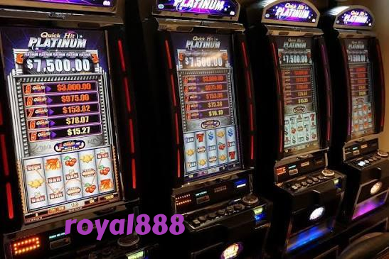 royal888 slide 1
